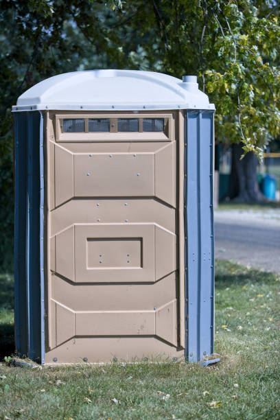 Portable Toilet Options We Offer in Bethel, WA